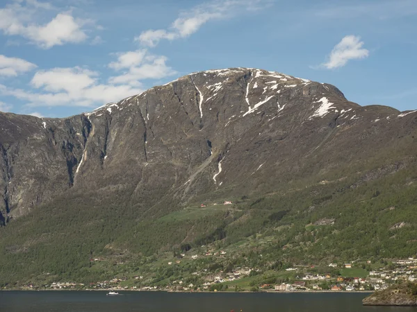 Byn av flam — Stockfoto