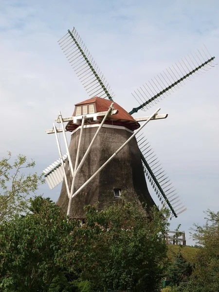 Ветряные мельницы Германии — стоковое фото