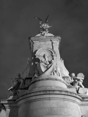 Londra Thames nehrinde