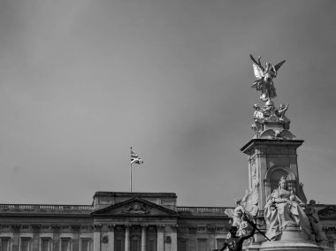 Londra Thames nehrinde