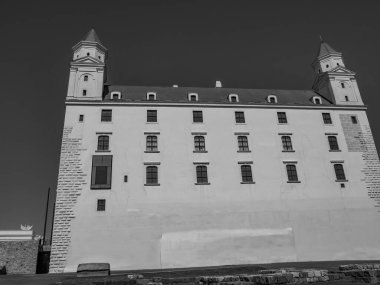 Bratislava Slovakya 'da Danube Nehri' nde