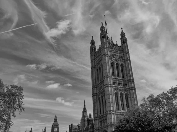 Londra Thames Nehrinde — Stok fotoğraf