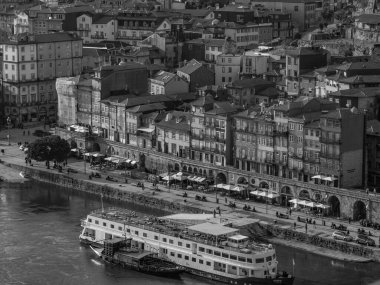 Porto Portekiz 'deki Douro Nehri' nde.