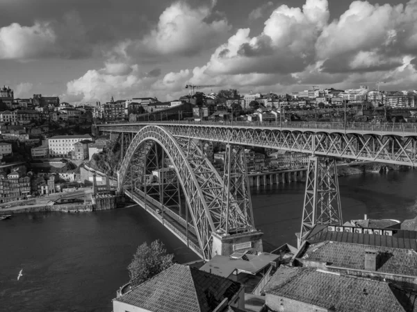 ポルトガルのドゥオーロ川のポルト — ストック写真
