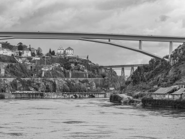 Porto Portekiz 'deki Douro Nehri' nde.