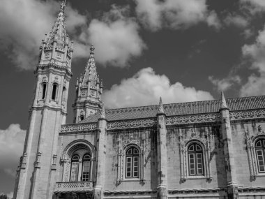 Lizbon, Portekiz 'deki tagus nehrinde.