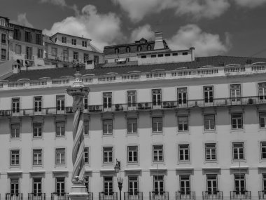 Lizbon, Portekiz 'deki tagus nehrinde.