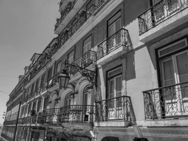 Lizbon, Portekiz 'deki tagus nehrinde.