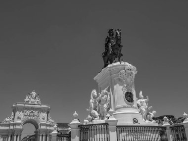 Lizbon, Portekiz 'deki tagus nehrinde.