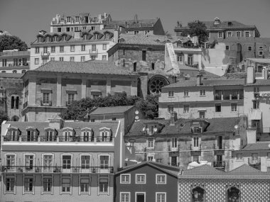 Lizbon, Portekiz 'deki tagus nehrinde.