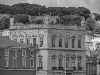 Lizbon, Portekiz 'deki tagus nehrinde.