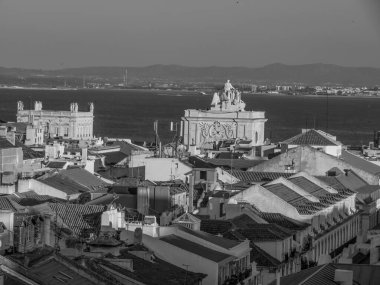 Lizbon, Portekiz 'deki tagus nehrinde.