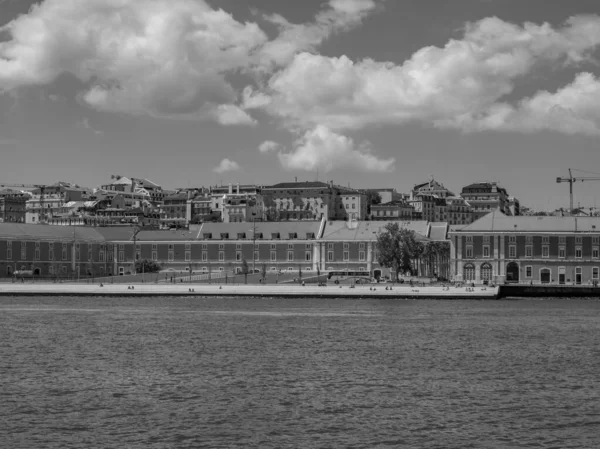 Λισαβόνα Στον Ποταμό Tagus Στην Πορτογαλία — Φωτογραφία Αρχείου