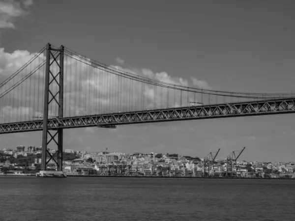Лиссабон Реке Тежу Португалии — стоковое фото