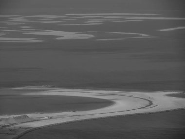 Abu dhabi ve Dubai 'de.