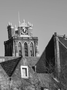 Hollanda 'daki Dordrecht ve Haarlem şehirleri