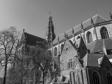 Hollanda 'daki Dordrecht ve Haarlem şehirleri