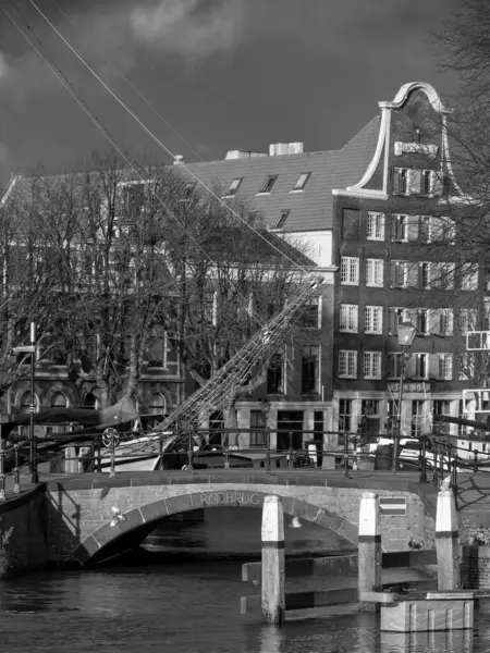 Města Dordrecht Haarlem Nizozemsku — Stock fotografie