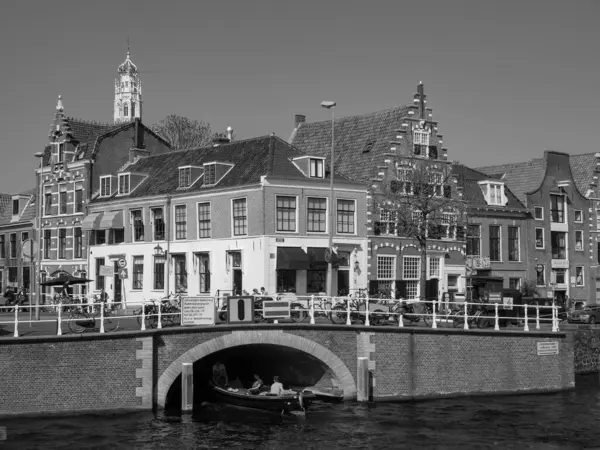 Cidades Dordrecht Haarlem Nos Países Baixos — Fotografia de Stock