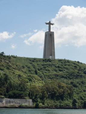 Lizbon, Portekiz 'deki tagus nehrinde.