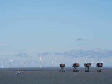 Nehir büyük Britanya 'da süzülür.