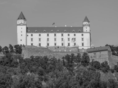 Bratislava şehri Danube nehrinde
