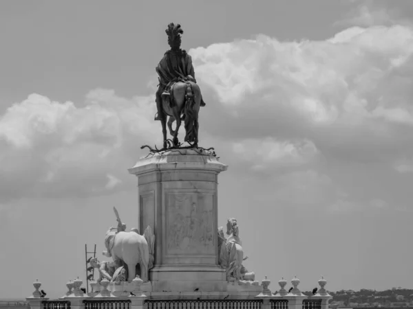 Tagus Nehrindeki Lizbon Şehri — Stok fotoğraf