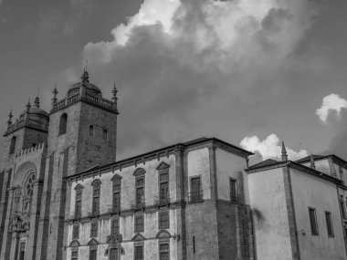 Douro Nehri 'ndeki Porto şehri.