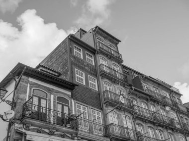 Douro Nehri 'ndeki Porto şehri.