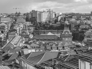 Douro Nehri 'ndeki Porto şehri.