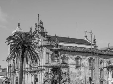 Douro Nehri 'ndeki Porto şehri.
