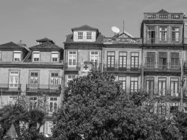 Douro Nehri 'ndeki Porto şehri.