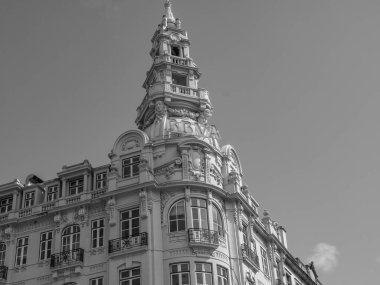 Douro Nehri 'ndeki Porto şehri.