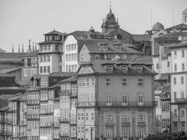 Douro Nehri 'ndeki Porto şehri.