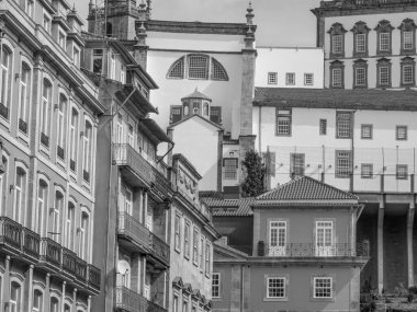 Douro Nehri 'ndeki Porto şehri.