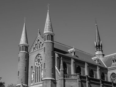 Alman Alkmaar ve Delft şehirleri