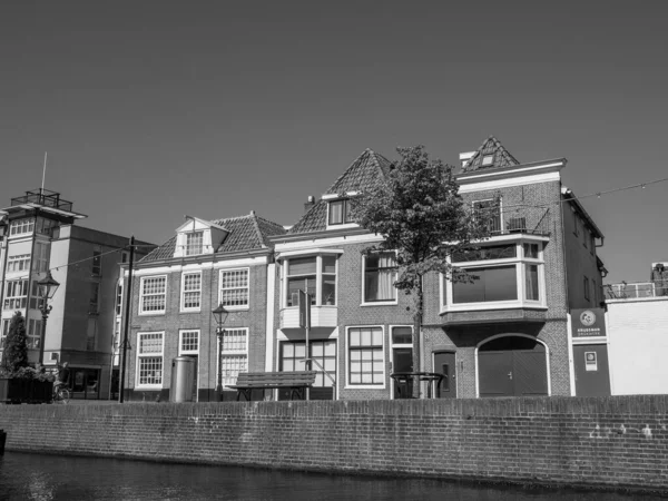 Die Holländischen Städte Alkmaar Und Delft — Stockfoto