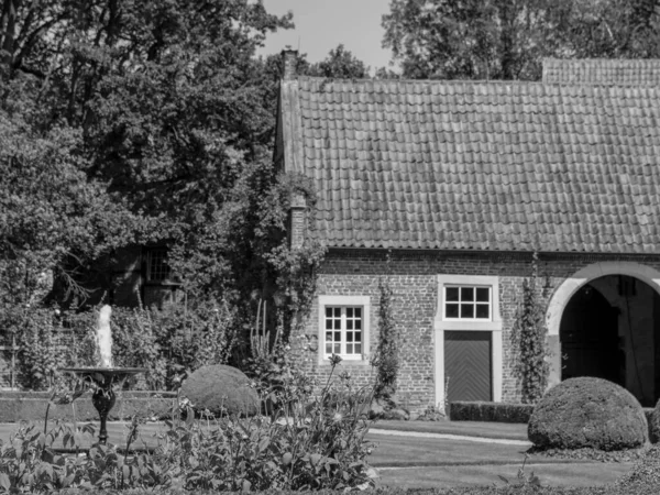 Alman muensterland 'inde eski bir kale