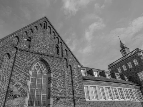 Alman muensterland 'inde Borken şehrinde bahar geldi.