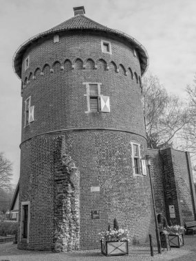Alman muensterland 'inde Borken şehrinde bahar geldi.
