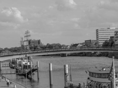 Weser nehrindeki Bremen şehri