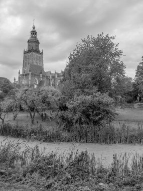 Hollanda 'nın Zutphen şehrinde, Ijssel nehrinde.