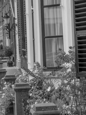 Hollanda 'nın Zutphen şehrinde, Ijssel nehrinde.