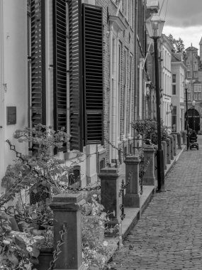 Hollanda 'nın Zutphen şehrinde, Ijssel nehrinde.