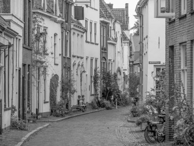 Hollanda 'nın Zutphen şehrinde, Ijssel nehrinde.