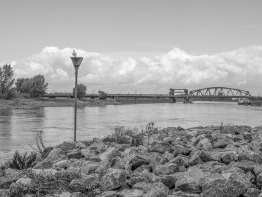 Hollanda 'nın Zutphen şehrinde, Ijssel nehrinde.