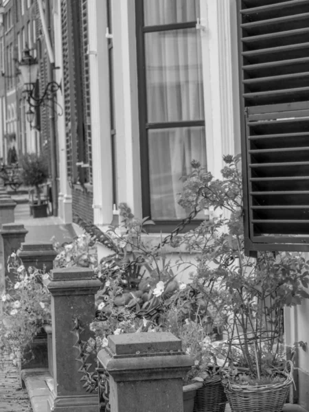 Hollanda 'nın Zutphen şehrinde, Ijssel nehrinde.