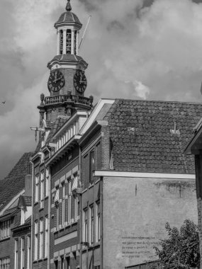 Hollanda 'nın Zutphen şehrinde, Ijssel nehrinde.