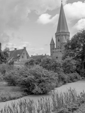Hollanda 'nın Zutphen şehrinde, Ijssel nehrinde.