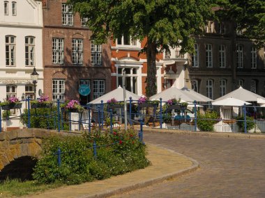 Friedrichstadt 'ın birçok kanalı olan küçük bir köyü.